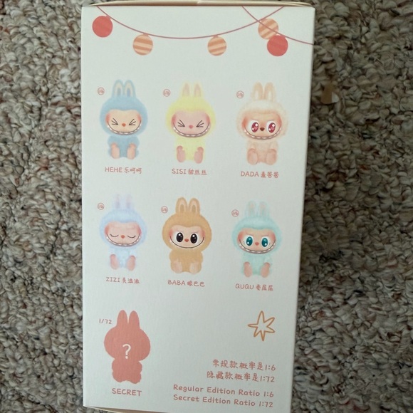 Labubu Pin for Love - Q ! - Picture 8 of 8